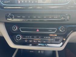 2019 Kia Carnival Platinum
