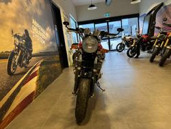 2000 Yamaha XJR1300 XJR Red