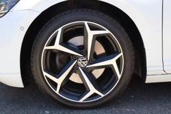 2022 Volkswagen Passat 140TSI Business