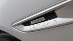 2015 Jaguar XE 20t R-Sport