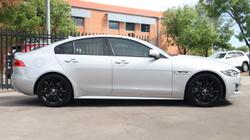 2015 Jaguar XE 20t R-Sport