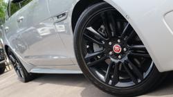 2015 Jaguar XE 20t R-Sport
