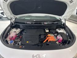 2024 Kia Niro HEV GT-Line