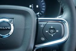 2025 Volvo XC40 Plus B4