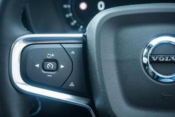 2025 Volvo XC40 Plus B4