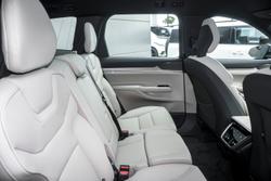 2025 Volvo EX90 Plus Twin Motor