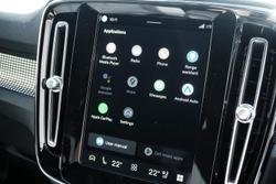 2025 Volvo EX40 Ultra Twin Motor Performance