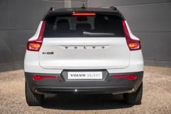 2025 Volvo EX40 Ultra Twin Motor Performance