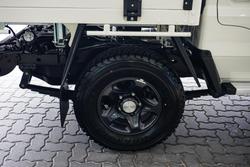 2025 Toyota Landcruiser GXL