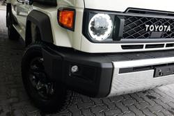 2025 Toyota Landcruiser GXL