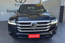 2024 Toyota Landcruiser Sahara