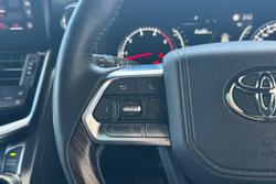 2024 Toyota Landcruiser Sahara