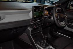 2025 Renault Duster Techno