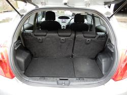 2005 Toyota Yaris YRS NCP91R Silver