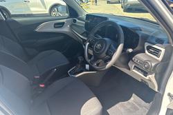 2025 Suzuki Swift Hybrid GLX