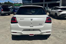 2025 Suzuki Swift Hybrid GLX