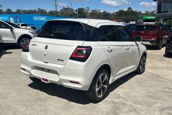 2025 Suzuki Swift Hybrid GLX