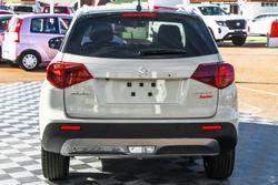 2024 Suzuki Vitara Turbo LY Series II Savannah Ivory