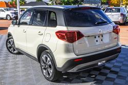 2024 Suzuki Vitara Turbo LY Series II Savannah Ivory