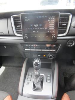 2025 Mazda BT-50 SP