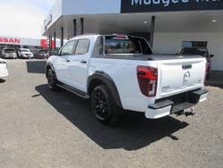 2025 Mazda BT-50 SP