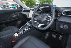 2025 MG ZS Essence Turbo ZS32 MY25 Dover White