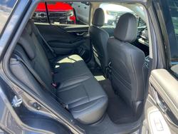 2025 Subaru Outback AWD Touring