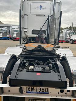 2021 Kenworth K200