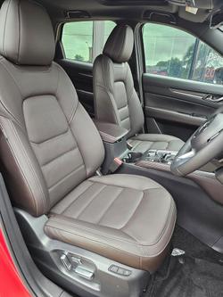 2025 Mazda CX-5 G25 Akera