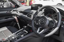 2025 Mazda CX-5 G25 Akera