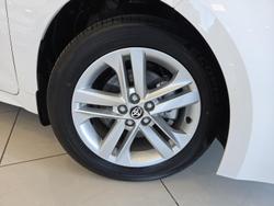 2020 Toyota Corolla Ascent Sport Hybrid ZWE211R Glacier White