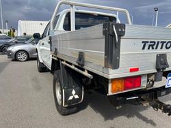 2020 Mitsubishi Triton GLX ADAS