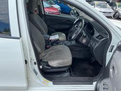 2020 Mitsubishi
Triton GLX ADAS