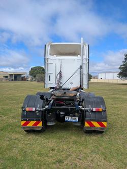 2018 Freightliner Century Class CST112