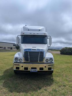 2018 Freightliner
Century Class CST112