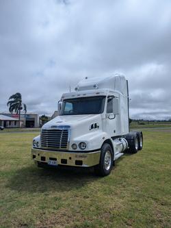 2018 Freightliner
Century Class CST112
