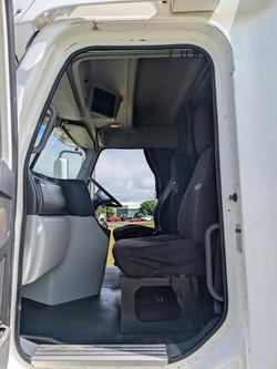 2018 Freightliner
Century Class CST112