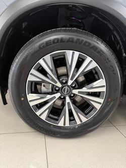 2025 Nissan X-TRAIL ST-L