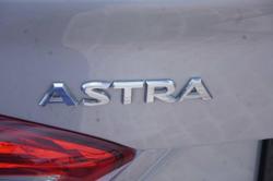 2018 Holden Astra LS+