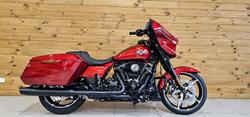 Harley-Davidson FLHX Street Glide (117)