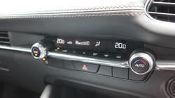 2025 Mazda 3 G20 Evolve BP Series Platinum Quartz