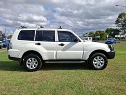 2010 Mitsubishi Pajero GLX