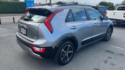 2024 Kia Niro HEV S