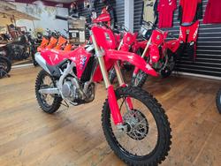 2025 Honda CRF450R Red