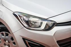 2014 Hyundai
                i20 Active