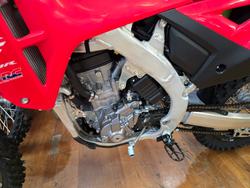 2025 Honda 2025 Honda 250CC CRF250R Red