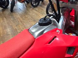 2024 Honda CRF450R Red