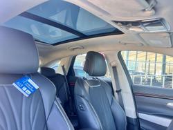 2025 Genesis GV70 2.5T SIGNATURE