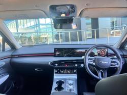 2025 Genesis GV70 2.5T SIGNATURE