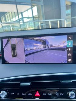 2025 Genesis GV70 2.5T SIGNATURE